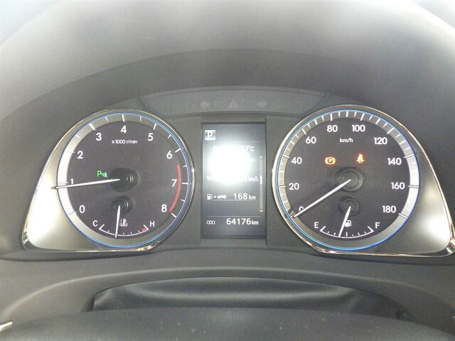 2019 Toyota Harrier progress auction photo 6