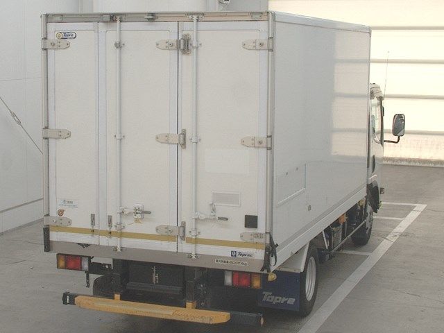 2021 Isuzu Elf Refrigerated and frozen trucks auction photo 2