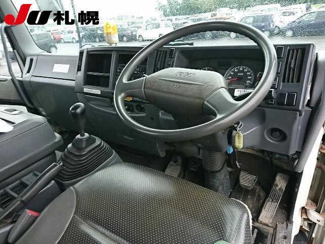 2012 Isuzu Forward クレーン auction photo 3