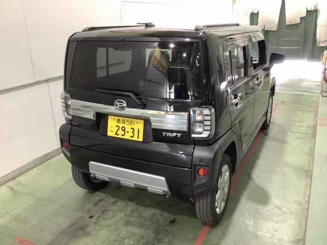 2025 Daihatsu Taft 4WD G Chrome Venture auction photo 2