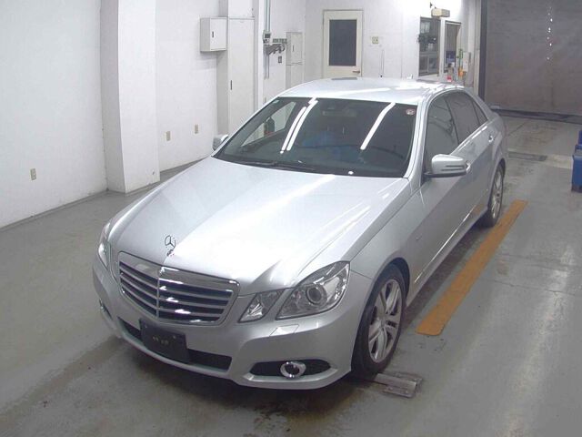 2010 Mercedes-Benz E-Class E350 BlueTEC AG auction photo 4