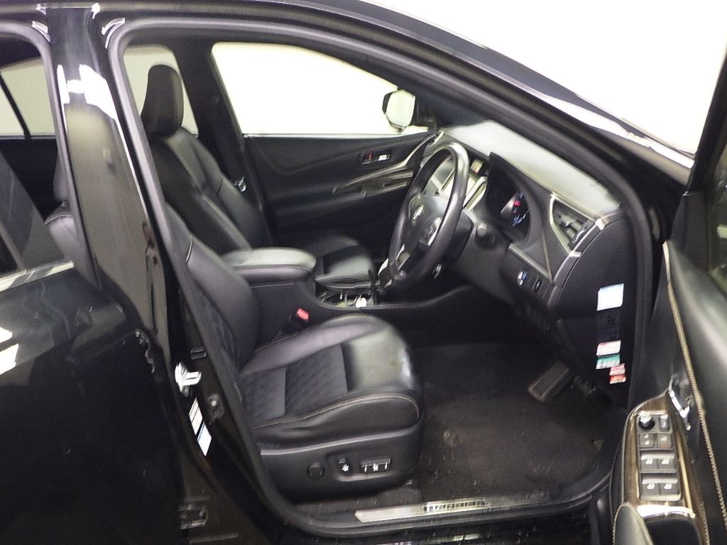 2014 Toyota Harrier 4WD エレガンス auction photo 6