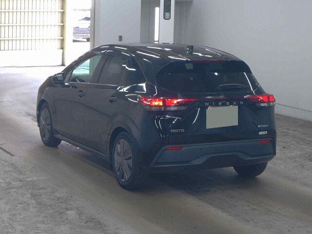 2022 Nissan Note X auction photo 2