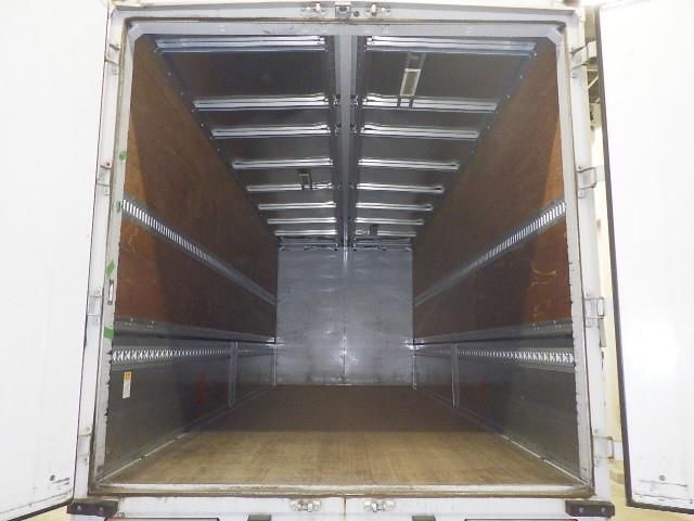 2018 Mitsubishi Fuso Fighter Wing auction photo 4