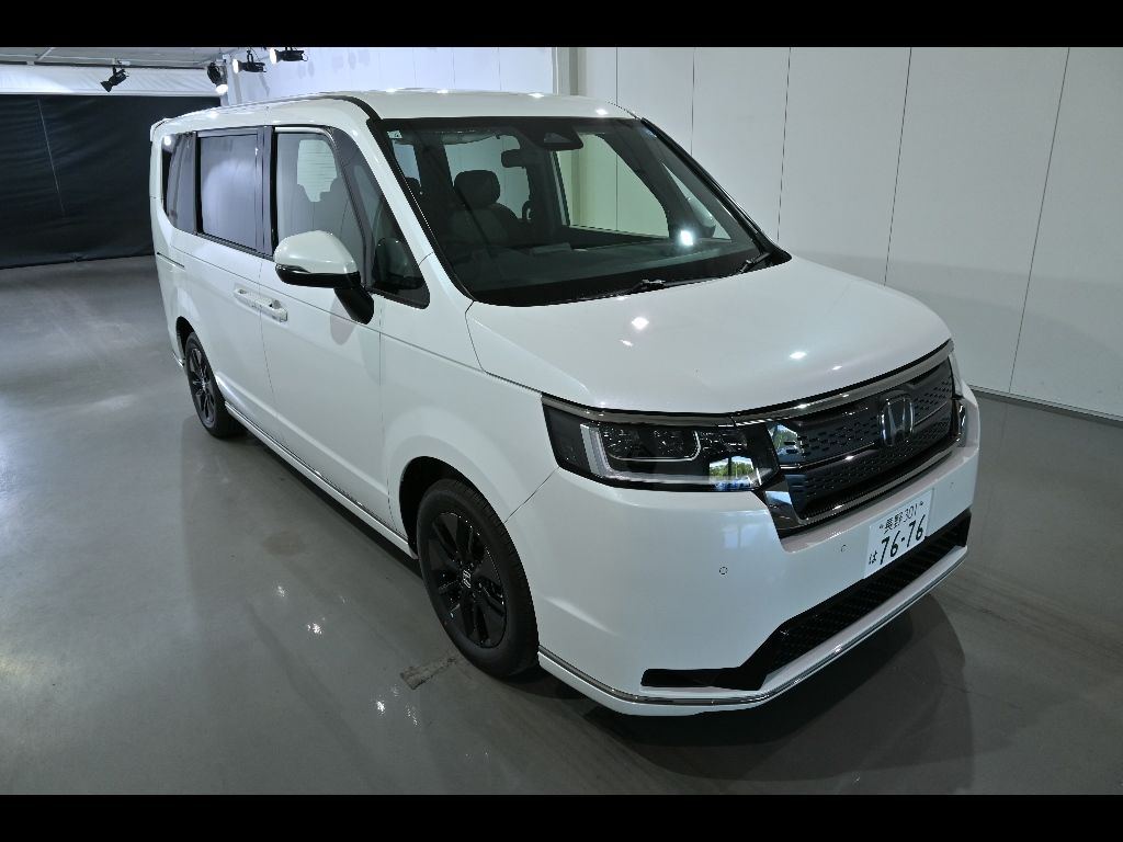 2026 Honda Stepwgn 4WD 7 Japan auction vehicle