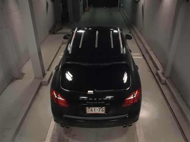 2010 Porsche ポルシェ カイエン 4WD Turbo auction photo 7