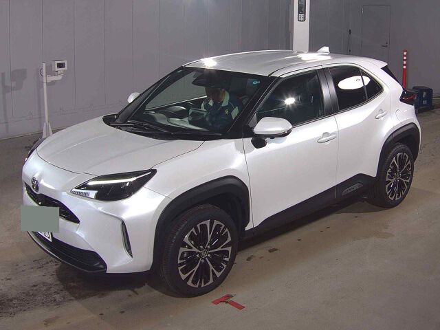 2026 Toyota Yaris Cross Hybrid Z auction photo 4