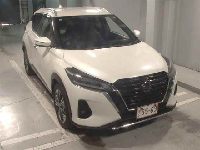 2021 Nissan Kicks X Japan auction vehicle