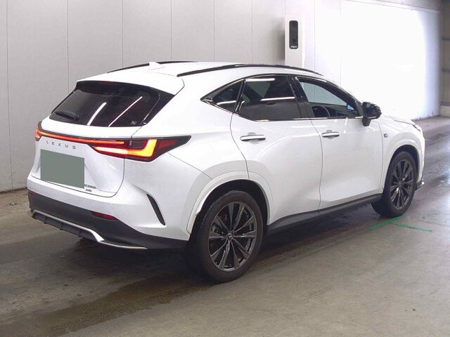 2024 Lexus NX NX350H F Sport 4WD auction photo 5