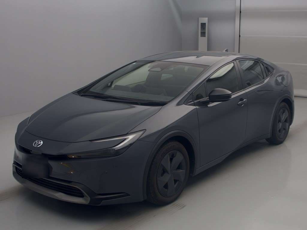Japan Auction Vehicles 4 2024 Toyota Prius U auction photo