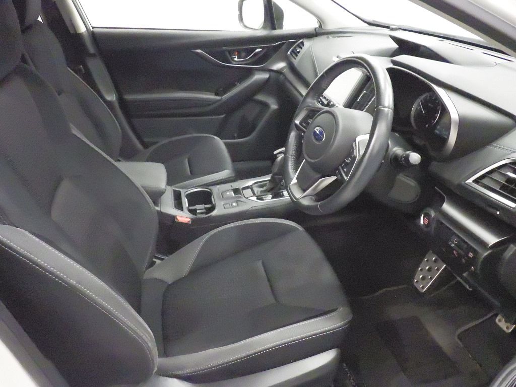 2018 Subaru インプレッサ スポーツ 2.0i-S EyeSight auction photo 6