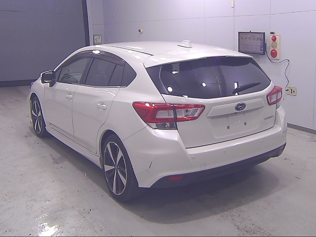 2018 Subaru インプレッサ スポーツ 2.0i-S EyeSight auction photo 5