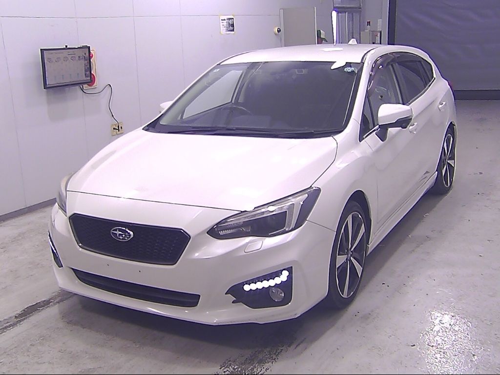 2018 Subaru インプレッサ スポーツ 2.0i-S EyeSight auction photo 4