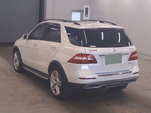 2013 Mercedes-Benz Mクラス ML350ブルテック4M 4WD auction photo 2