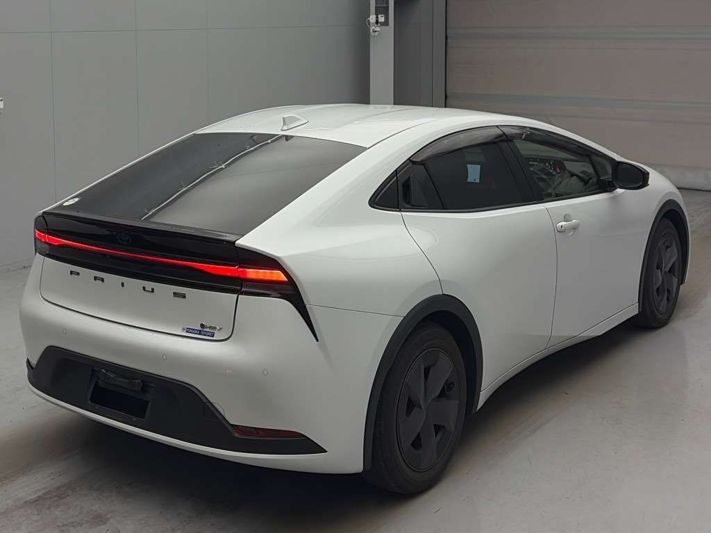 2023 Toyota Prius U auction photo 2