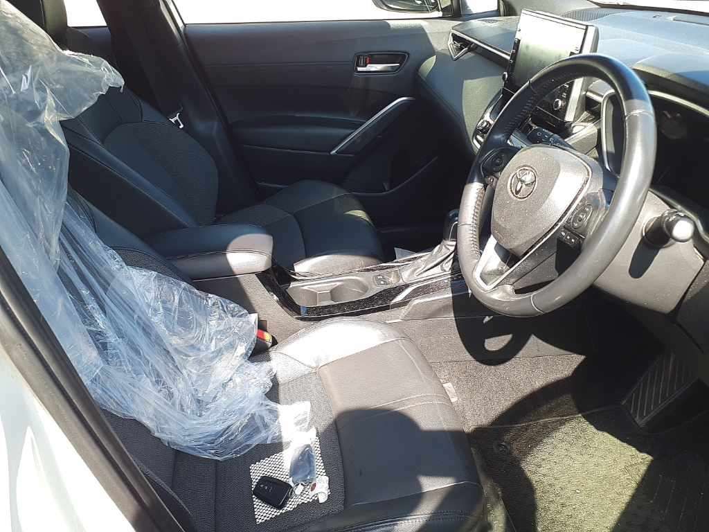 2022 Toyota Corolla Cross Hybrid Z auction photo 10