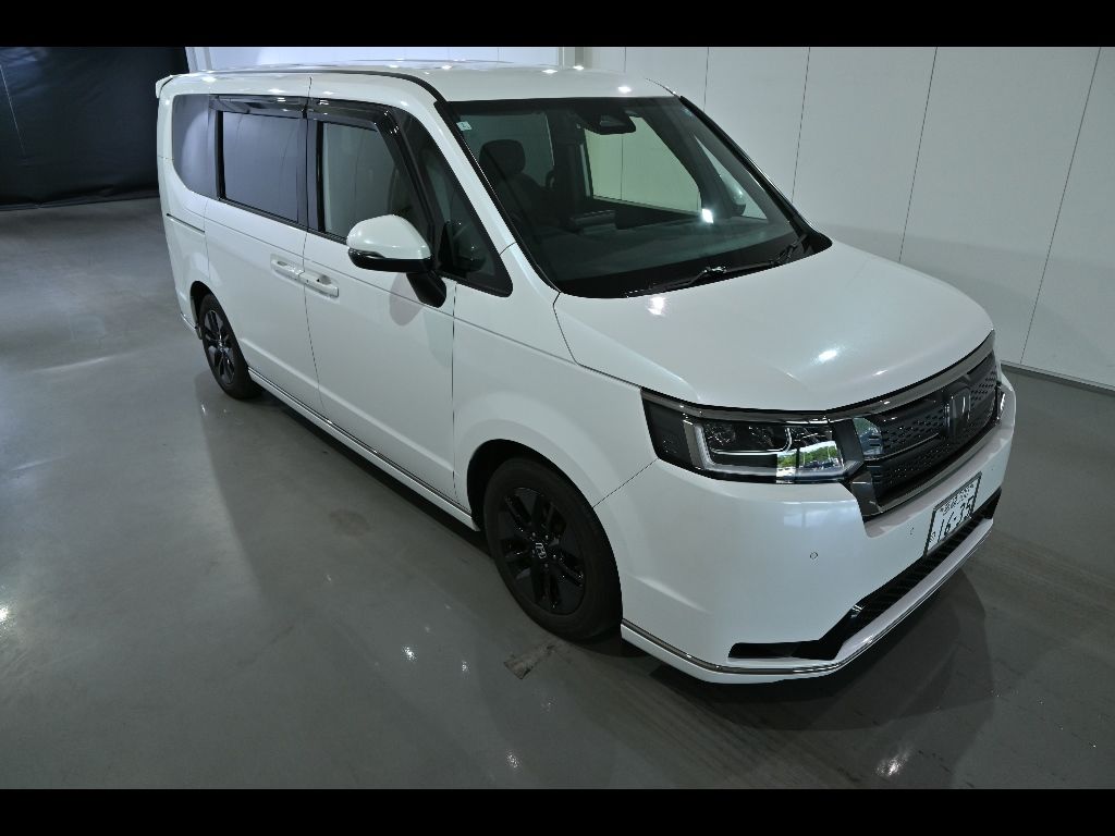 2024 Honda Stepwgn 7 Japan auction vehicle