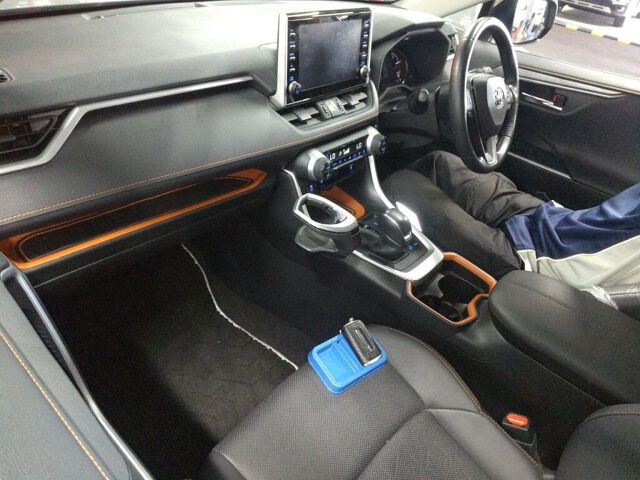 2021 Toyota RAV4 Adventure 4WD auction photo 3