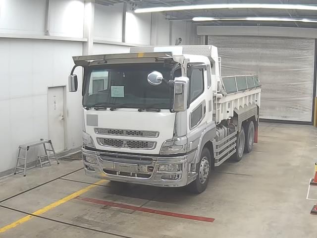 2011 Mitsubishi Fuso ダンプ Japan auction vehicle