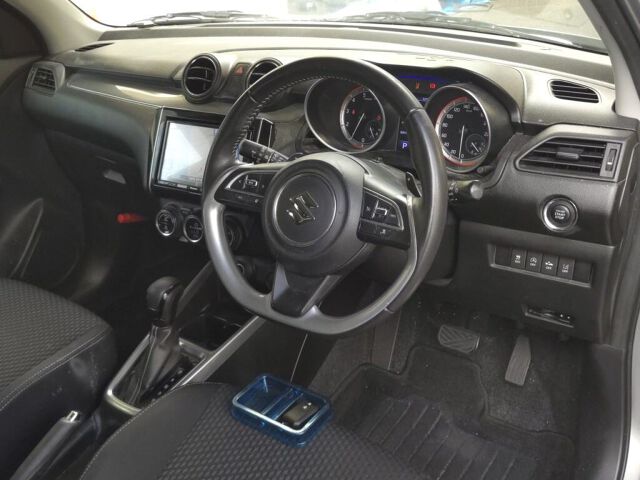 2019 Suzuki Swift Hybrid RS auction photo 3
