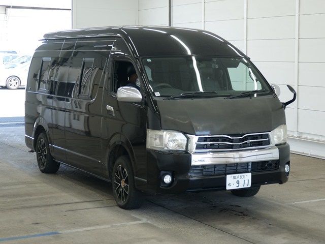 2006 Toyota Hiace DX ウェルキャブ Japan auction vehicle