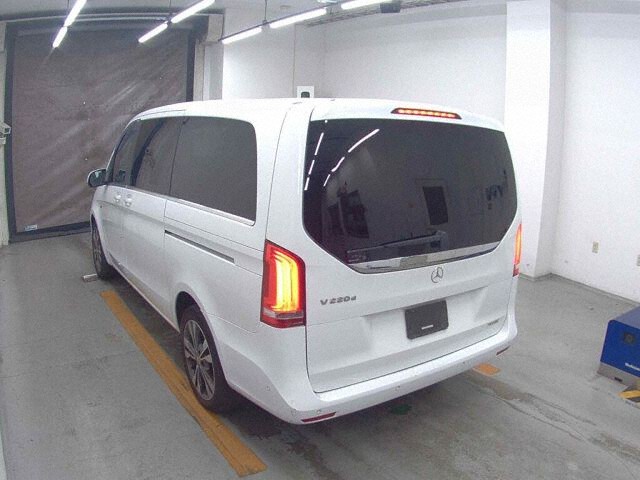 2018 Mercedes-Benz V-Class V220DアバGロング auction photo 2