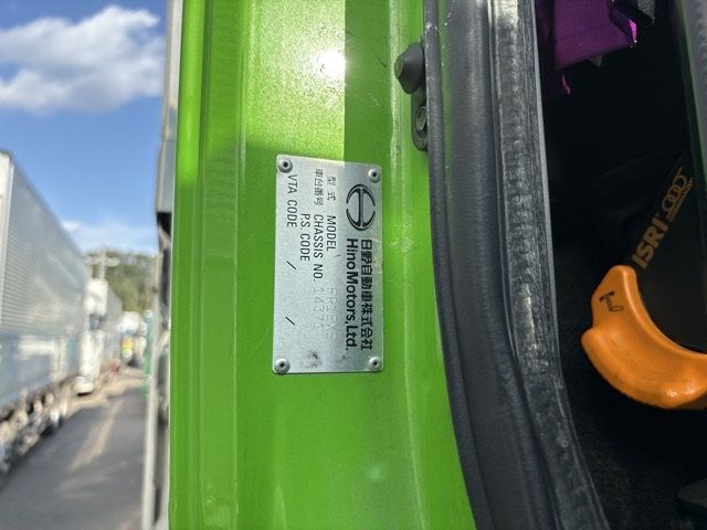 2016 Hino Profia wing auction photo 7