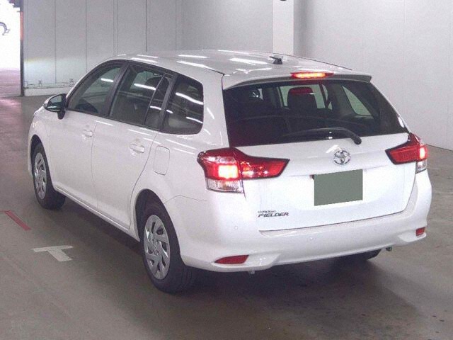 2025 Toyota Corolla Fielder EX auction photo 2