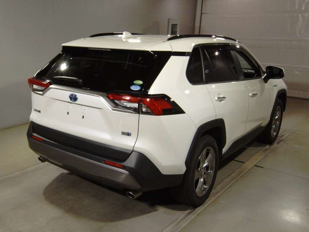 2019 Toyota RAV4 Hybrid G ​​4WD auction photo 2