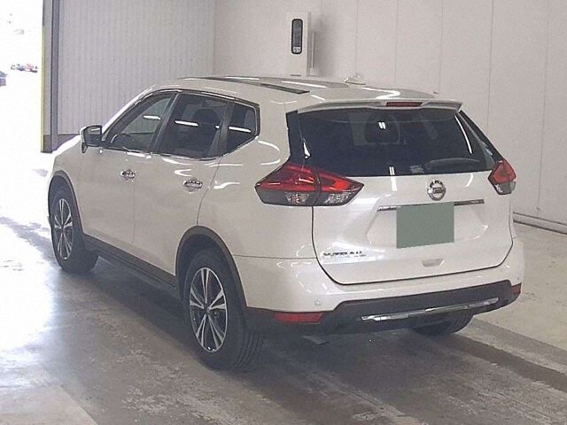 2017 Nissan X-Trail 20X 4WD auction photo 2