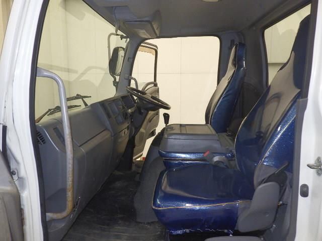 2012 Isuzu Forward クレーン付 auction photo 8