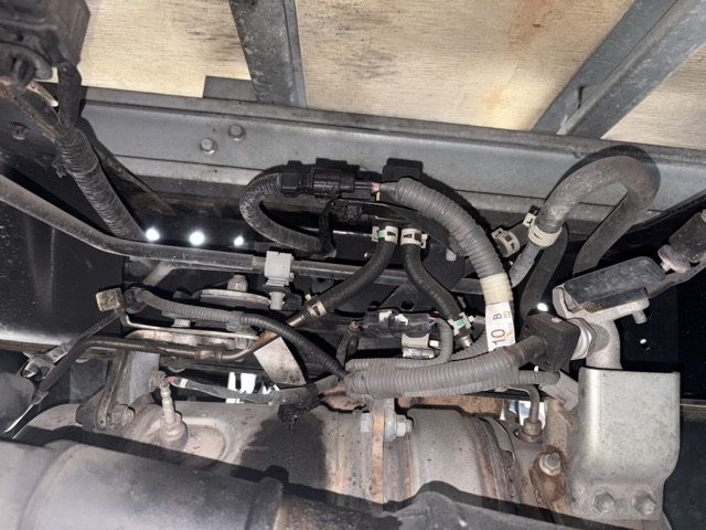 2021 Hino Dutro Aluminum van auction photo 18