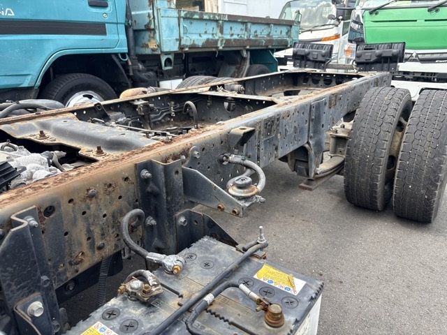 2011 Isuzu Elf シャーシ auction photo 12