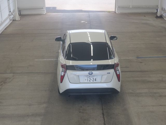 2016 Toyota Prius S auction photo 3