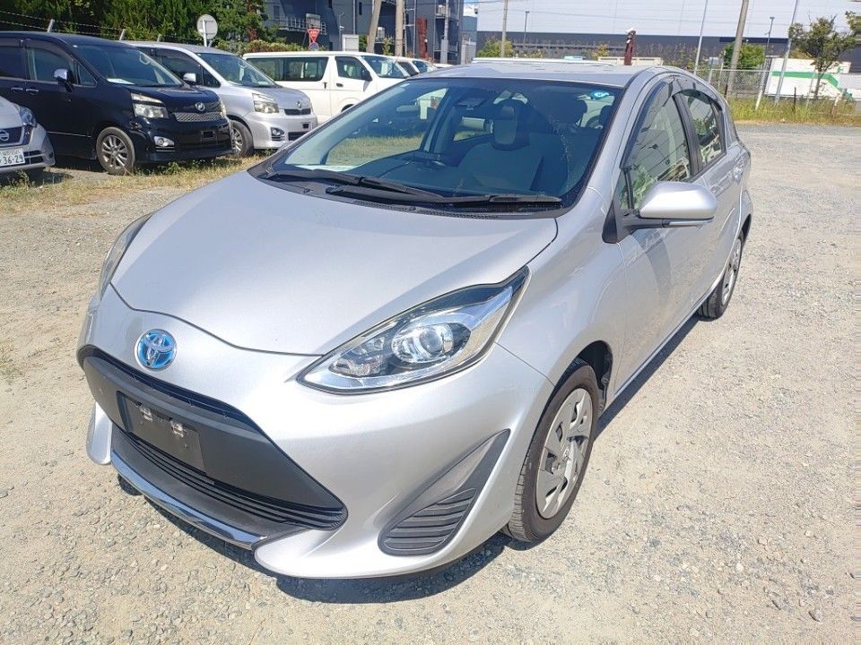Japan Auction Vehicles 27 2022 Toyota Aqua auction photo