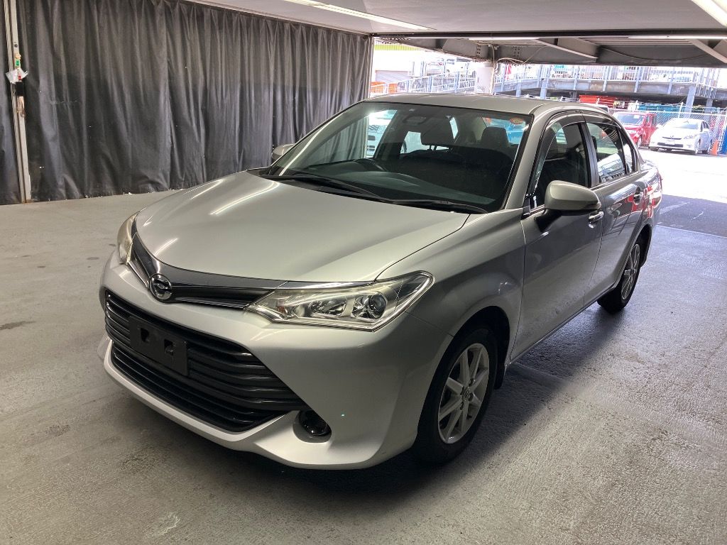 2016 Toyota Corolla Axio 1.5G auction photo 5