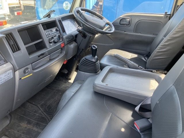 2013 Isuzu Elf Hira auction photo 5