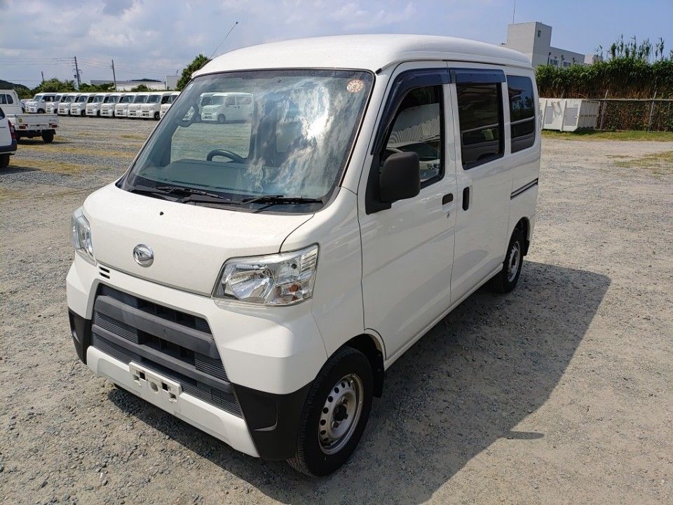 Japan Auction Vehicles 25 2020 Daihatsu ハイゼット カーゴ auction photo