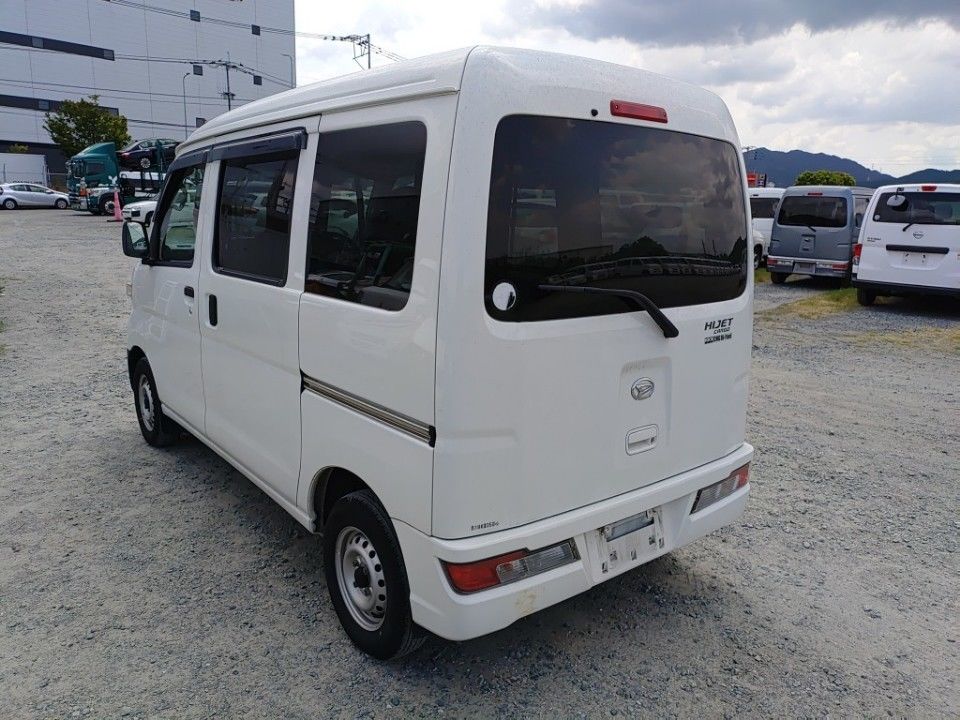 2020 Daihatsu ハイゼット カーゴ auction photo 6
