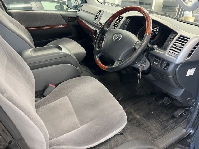 2009 Toyota Hiace バン スーパーGL auction photo 4