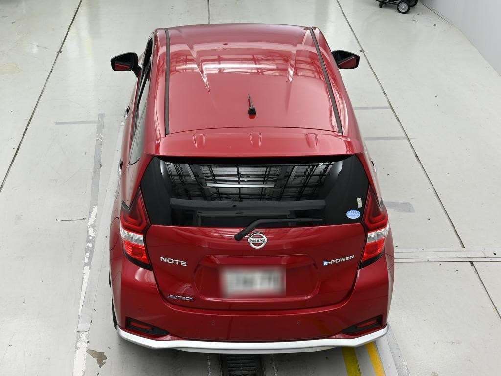 2018 Nissan Note e-パワーオーテックスポーツスペク auction photo 8