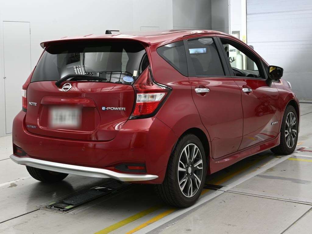 2018 Nissan Note e-パワーオーテックスポーツスペク auction photo 2