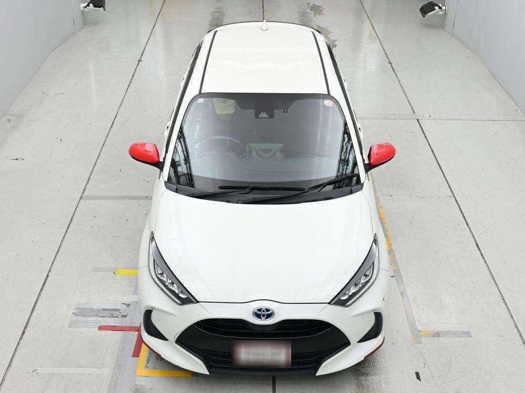 2021 Toyota Yaris ハイブリッドZ auction photo 7