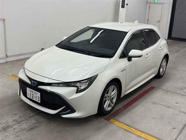 2018 Toyota Corolla Sport ハイブリッドG auction photo 4