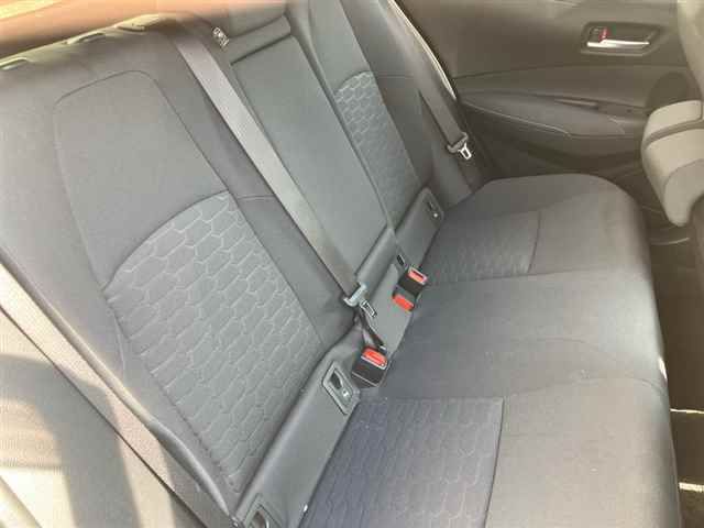 2018 Toyota Corolla Sport ハイブリッドG auction photo 8