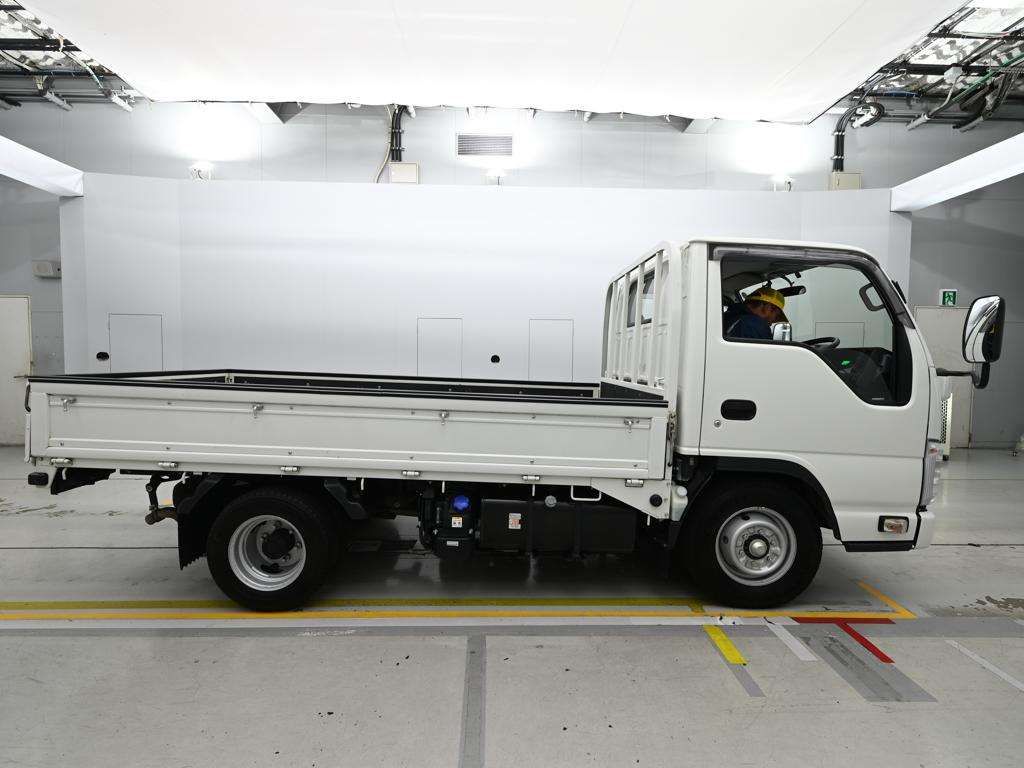 2021 Nissan アトラストラック フルスーパーロー auction photo 3