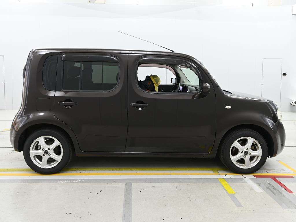 2017 Nissan Cube 15X Vセレクション auction photo 3