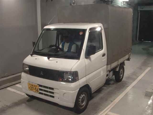 2003 Mitsubishi Minicab auction photo 4