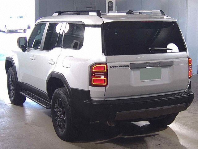 2025 Toyota Land Cruiser 250 VX 4WD auction photo 2