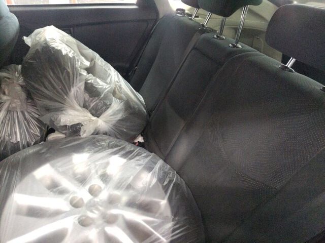 2015 Toyota Prius PHEV S auction photo 6